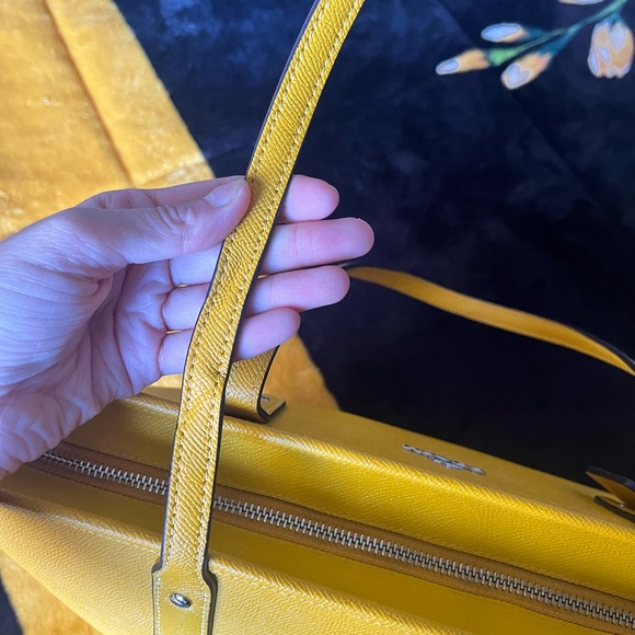 Coach F58846 Yellow with Silver Hardware City Zip Tote Bag in Pebbled Leather - Picture 7 of 7